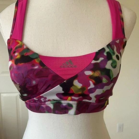 Adidas GT Supernova Green Print‎ and Mesh Logo Sports Bra Size Small (8/10) - Picture 2 of 12